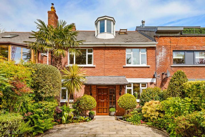 Clyde Mews, Clyde Lane, Donnybrook, Co. Dublin, D04V8C8