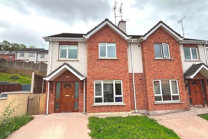 39 Dromore, Cootehill, Co. Cavan