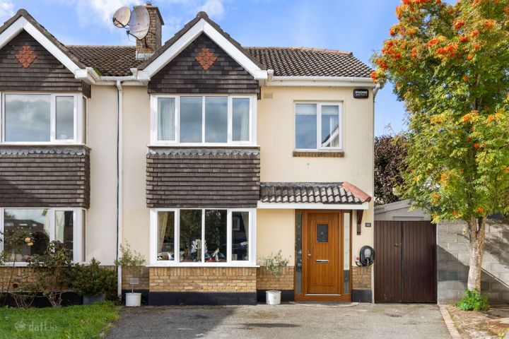 10 Sandyford Hall Lawn, Sandyford, Dublin 18, D18R5W9