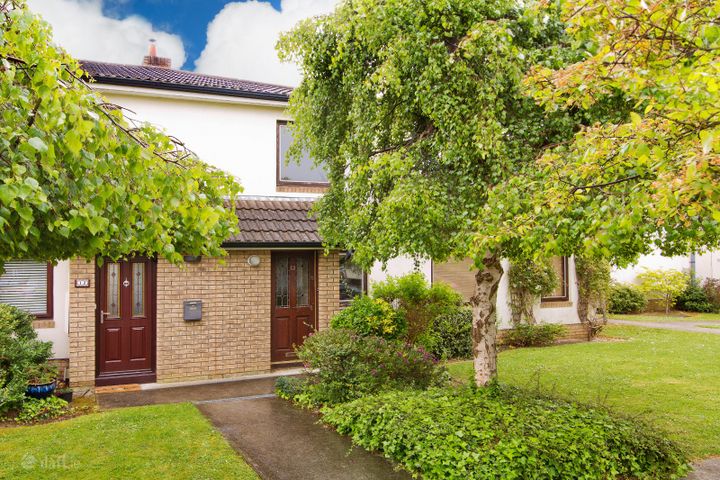 13 The Poplars, Monkstown Valley, Monkstown, Co. Dublin, A94A5D6