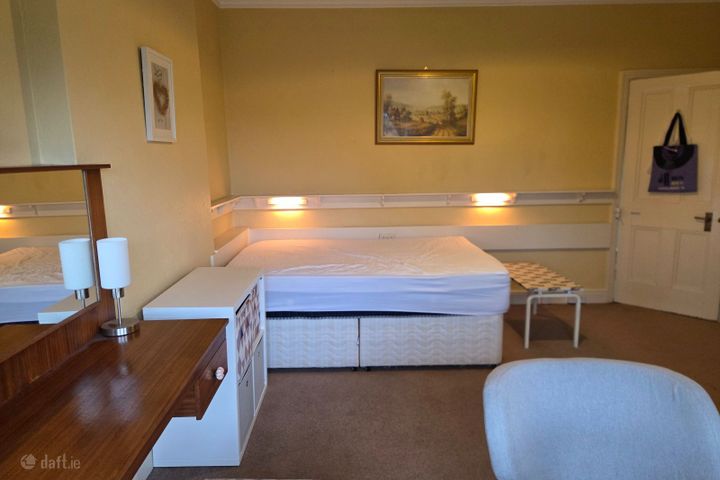 Trelawne House, Ennis Road, Limerick, North Circular Road, Co. Limerick