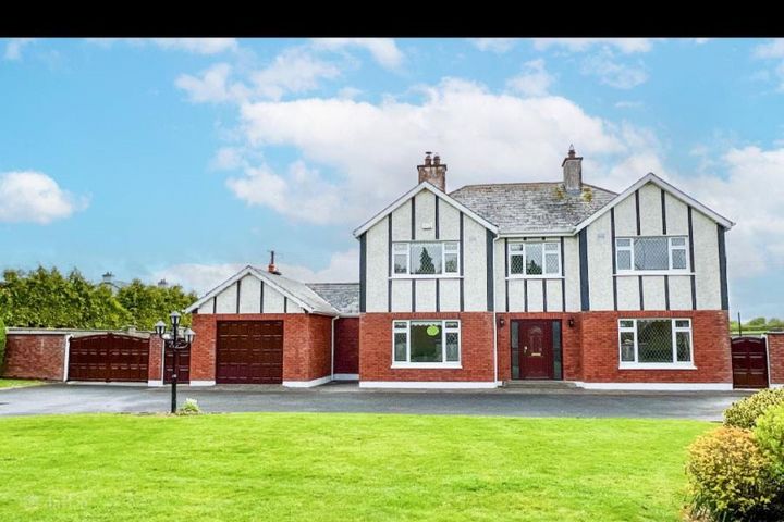 Gowran Road, Paulstown, Paulstown, Co. Kilkenny, R95F5F6