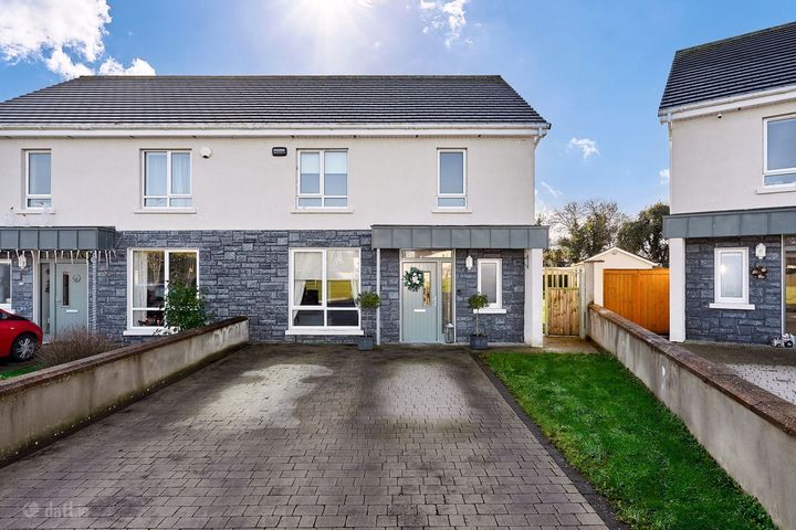 6 Technevan Wood, Derrinturn, Carbury, Kildare