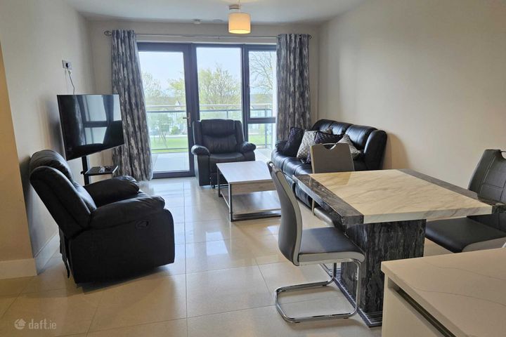 90 Gleann Na Mona, Knocknacarra, Co. Galway