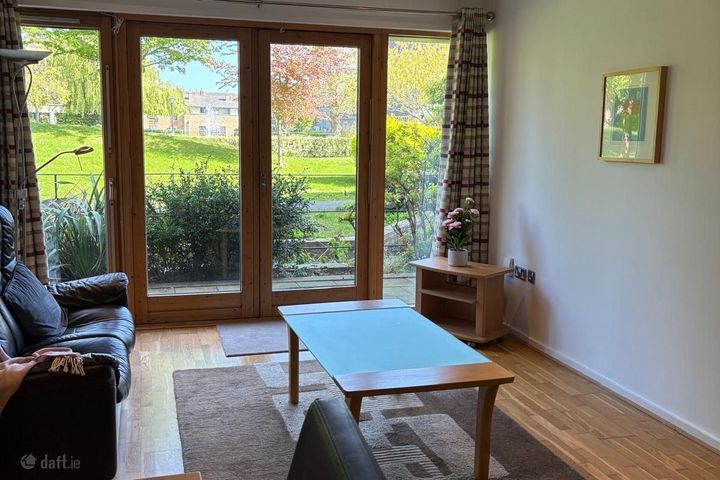 Apartment Ramleh Hall, Convent Avenue, Mount Saint Annes, Milltown, Dublin 6