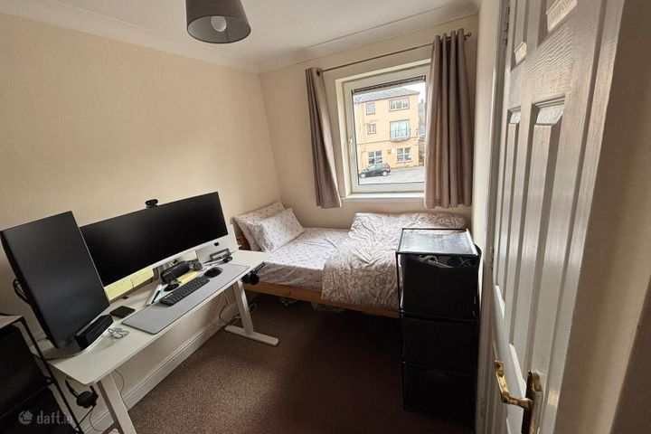 6 Emmet Court, Emmet St, Clonmel, Co. Tipperary