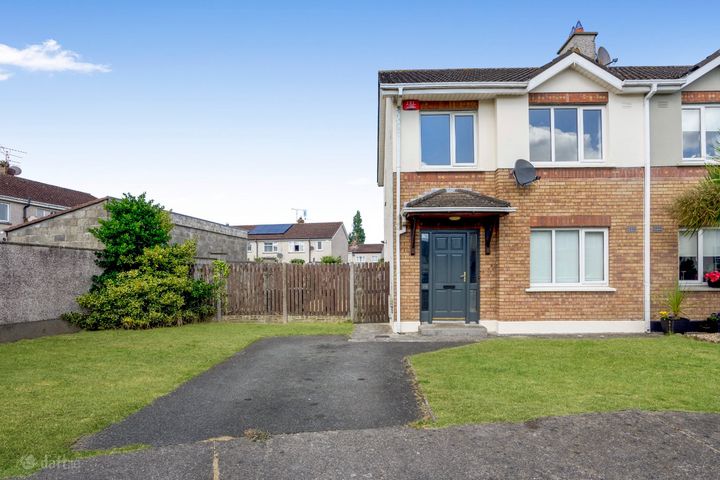 35 Woodbury Gardens, Dundalk, Co. Louth, A91K5T8