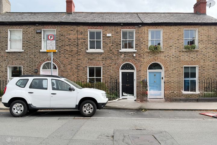 11 Eastmoreland Place, Ballsbridge, Dublin 4, D04XV18