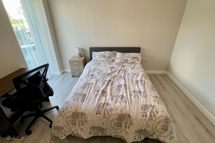 Airlie Park Road, Lucan, Co. Dublin