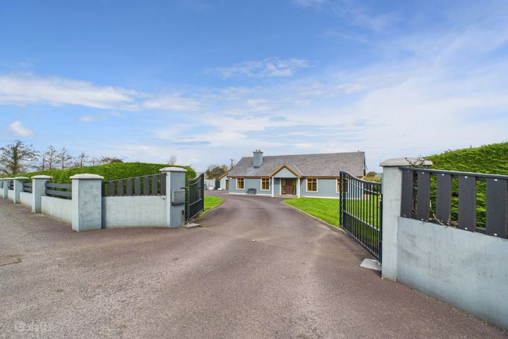 Aglish, Ballyhar, Killarney, Co Kerry, V93V2Y9