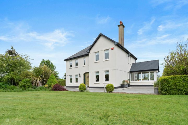 Bellvee, Ballyviniter Upper, Mallow, Co. Cork, P51EFV5