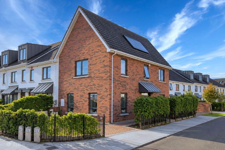 18 Belltree Walk, Clongriffin, Dublin 13, D13X85P