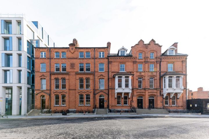 Earlsfort Terrace, Dublin 2