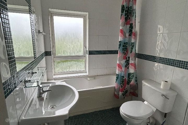 St Cuthberts Rd, Clondalkin, Co. Dublin