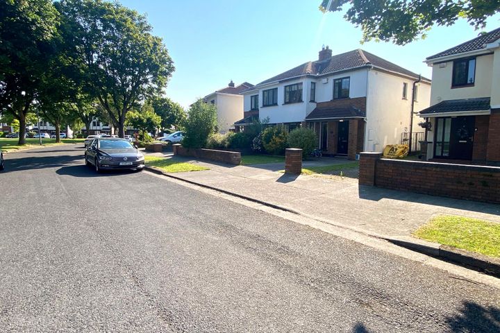 Ballyowen Avenue, Lucan, Co. Dublin