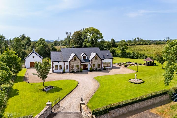 Residence On C. 8.8 Acres, Cooldrumman, Cartronduffy, Ballygawley, Co. Sligo, F91Y186