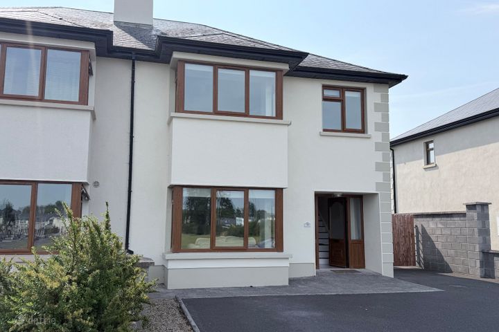 30 Cluain Doire, Newtownforbes, Co. Longford