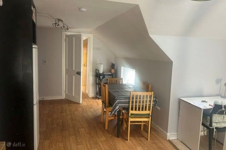 Flat 1a, Main Street, Ballinagh, Co. Cavan