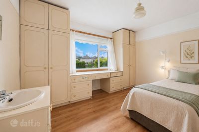 Verdon, Hettyfield Park, Douglas, Co. Cork- house