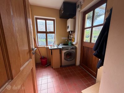 Lateeve Beg, Ballyferriter, Ballineanig, Co. Kerry