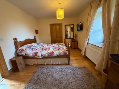 Lateeve Beg, Ballyferriter, Ballineanig, Co. Kerry