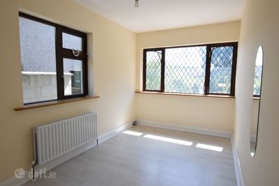 3 Oakfield Drive, Glanmire, Riverstown, Co. Cork- house
