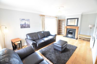 104 Clonlea, Mount Oval Village, Rochestown, Co. Cork- house