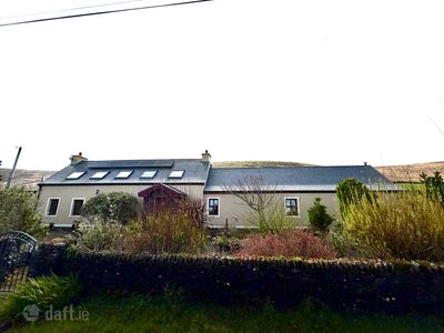 Lateeve Beg, Ballyferriter, Ballineanig, Co. Kerry