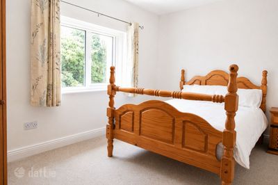 69 Clarkes Wood, Mount Oval Village, Rochestown, Co. Cork- house