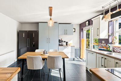 30 Dun Eoin Meadows, Carrigaline, Carrigaline, Co. Cork- house
