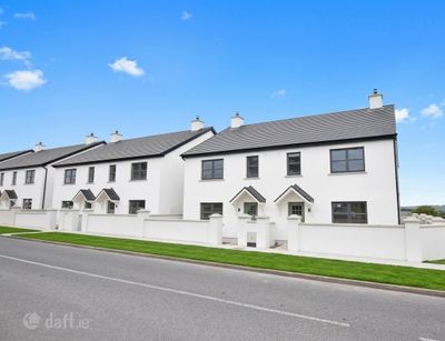 3 Bedroom Detached Bungalow, Pairc an Tobair, Bartlemy, Co. Cork- bungalow