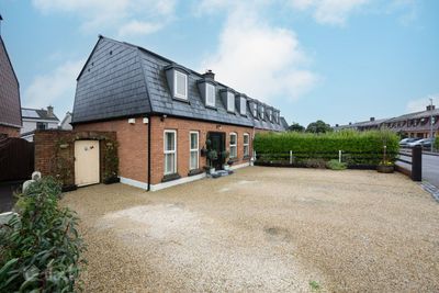 24 Brampton Court, Bishopstown, Co. Cork