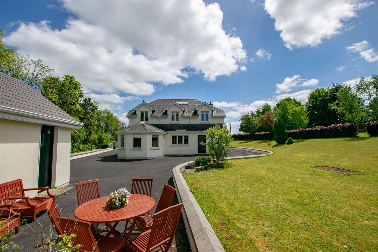 Altan, Coolnahay, Slanemore, Monroe, Co. Westmeath