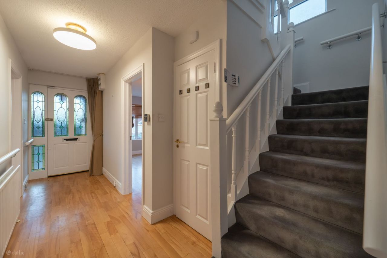 71 Barton Road West, Rathfarnham, Dublin 14