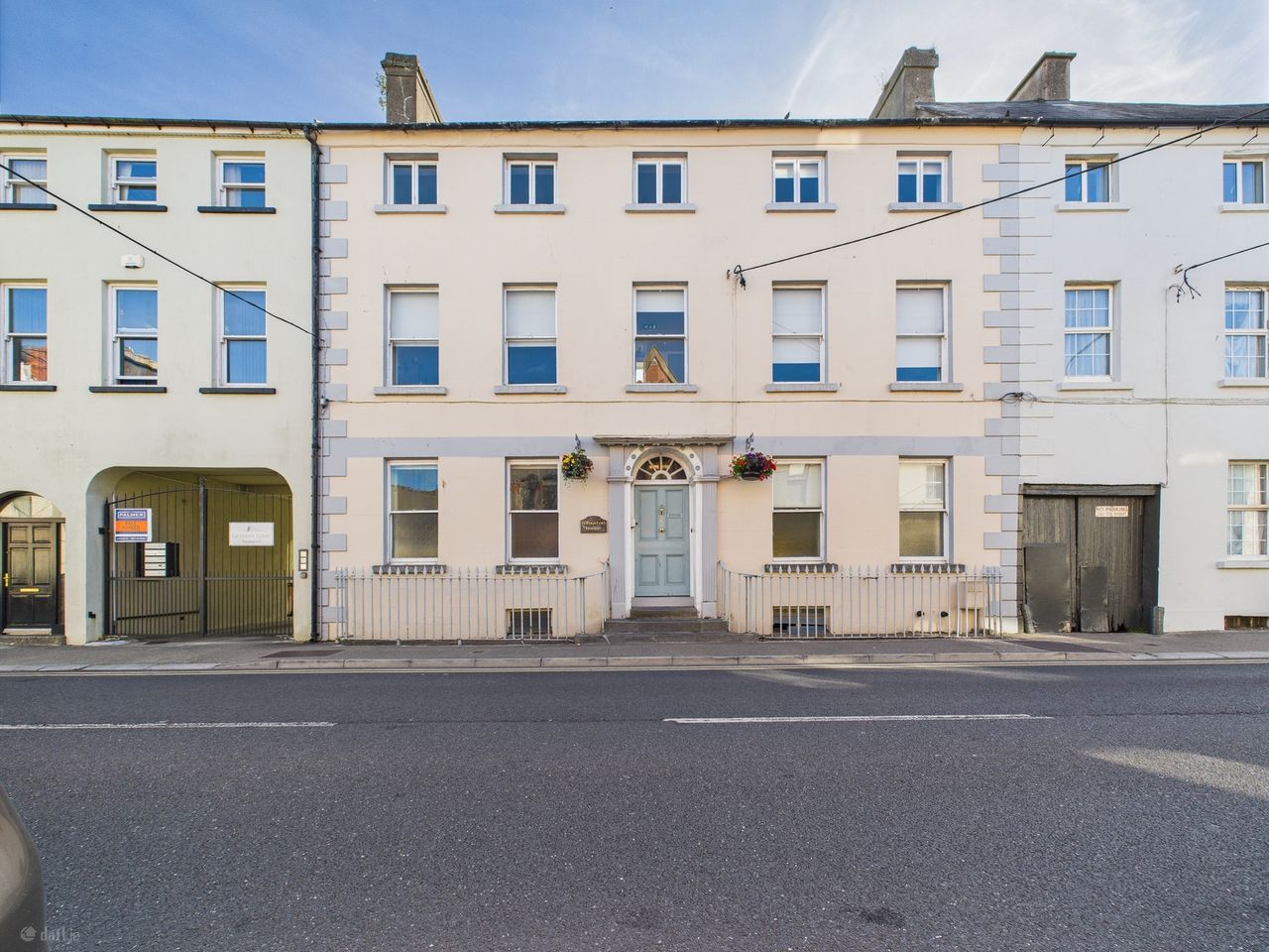 property-thumbnail