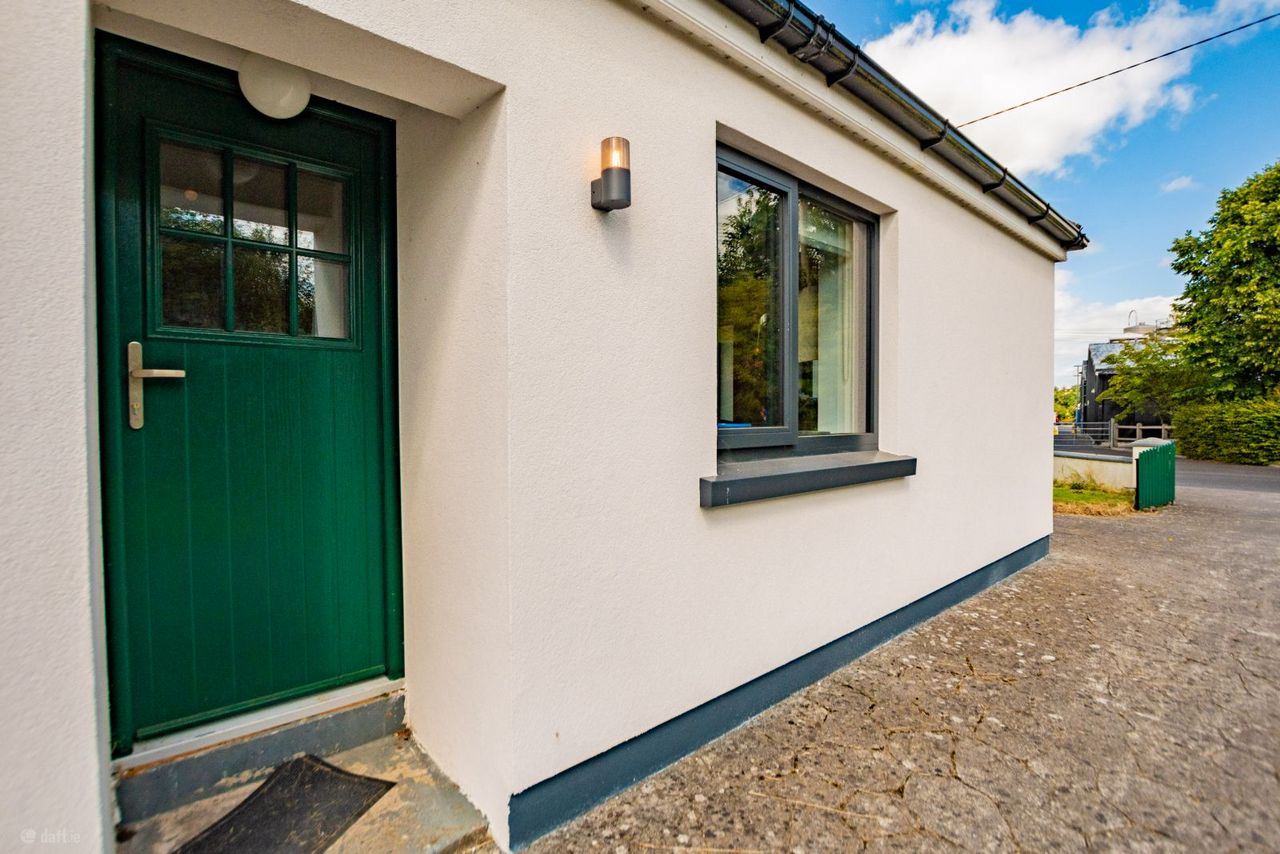 Water Street, Castlepollard, Coole, Co. Westmeath