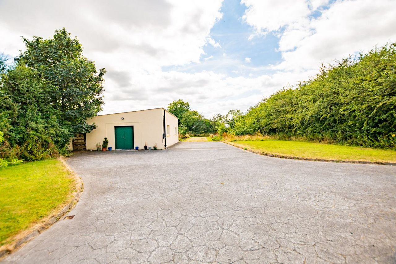 Water Street, Castlepollard, Coole, Co. Westmeath