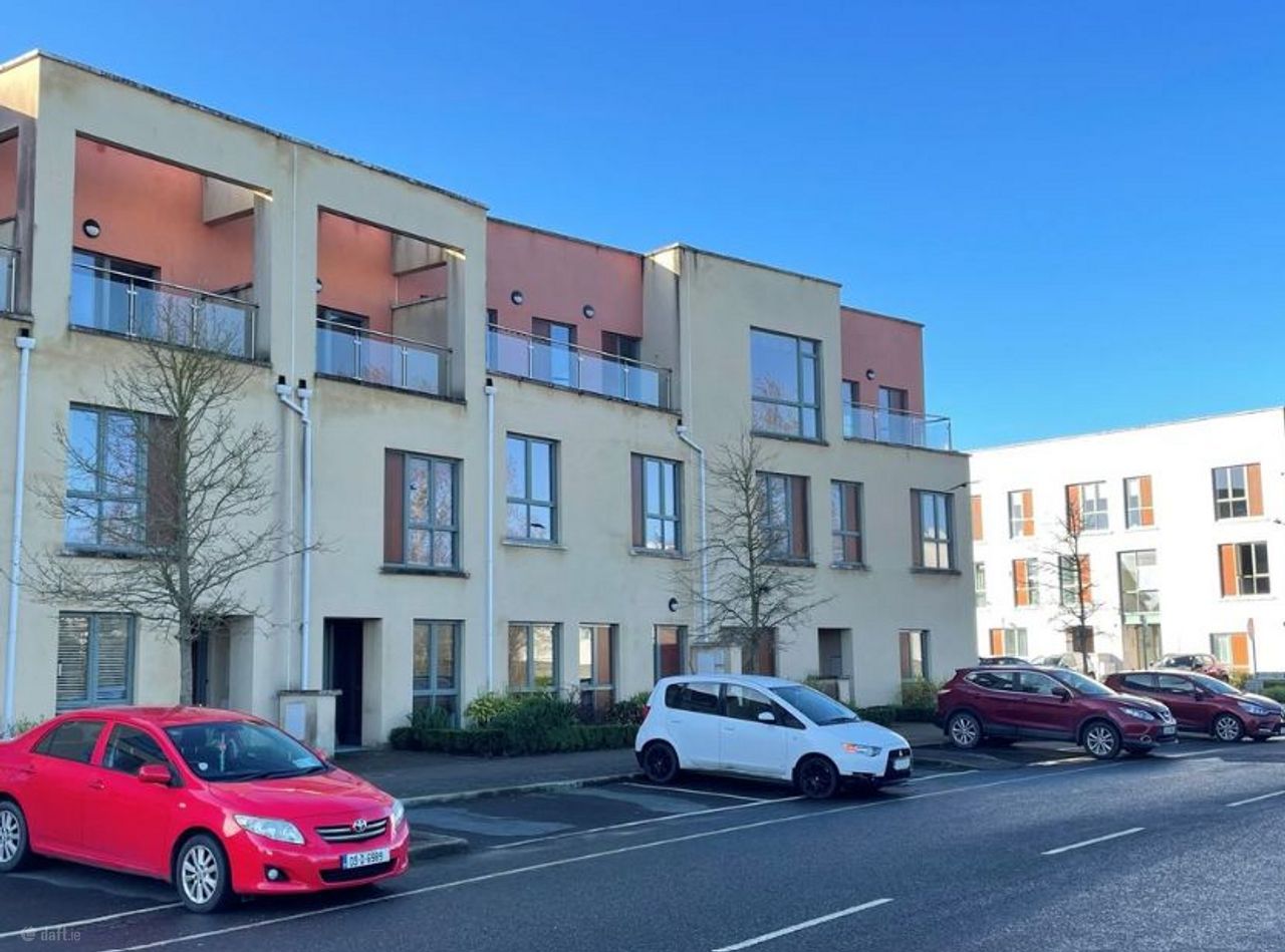 1 Ballynakelly Rise, Newcastle, Baldonnell, Dublin 22 - Duplex For Sale