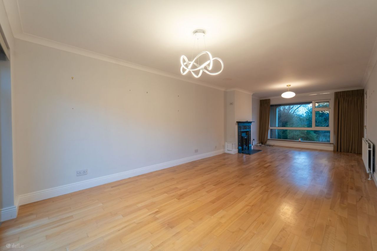 71 Barton Road West, Rathfarnham, Dublin 14