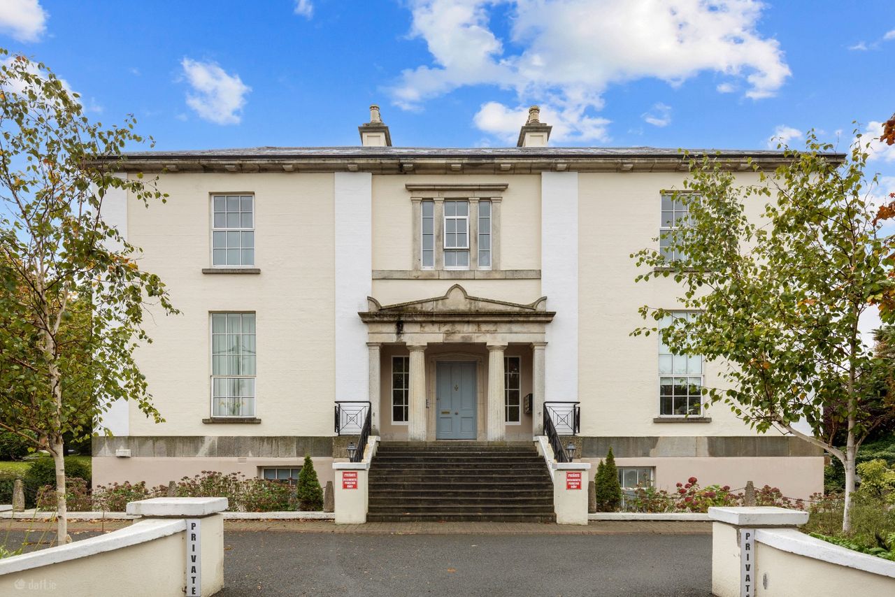 Apt 10, Roebuck Hall, Clonskeagh, Dublin 14