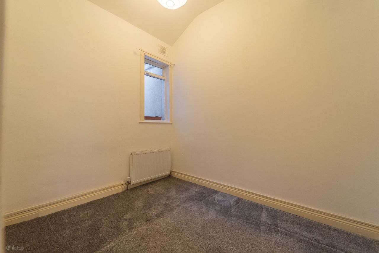 2 Gray Square, Dublin 8, The Coombe