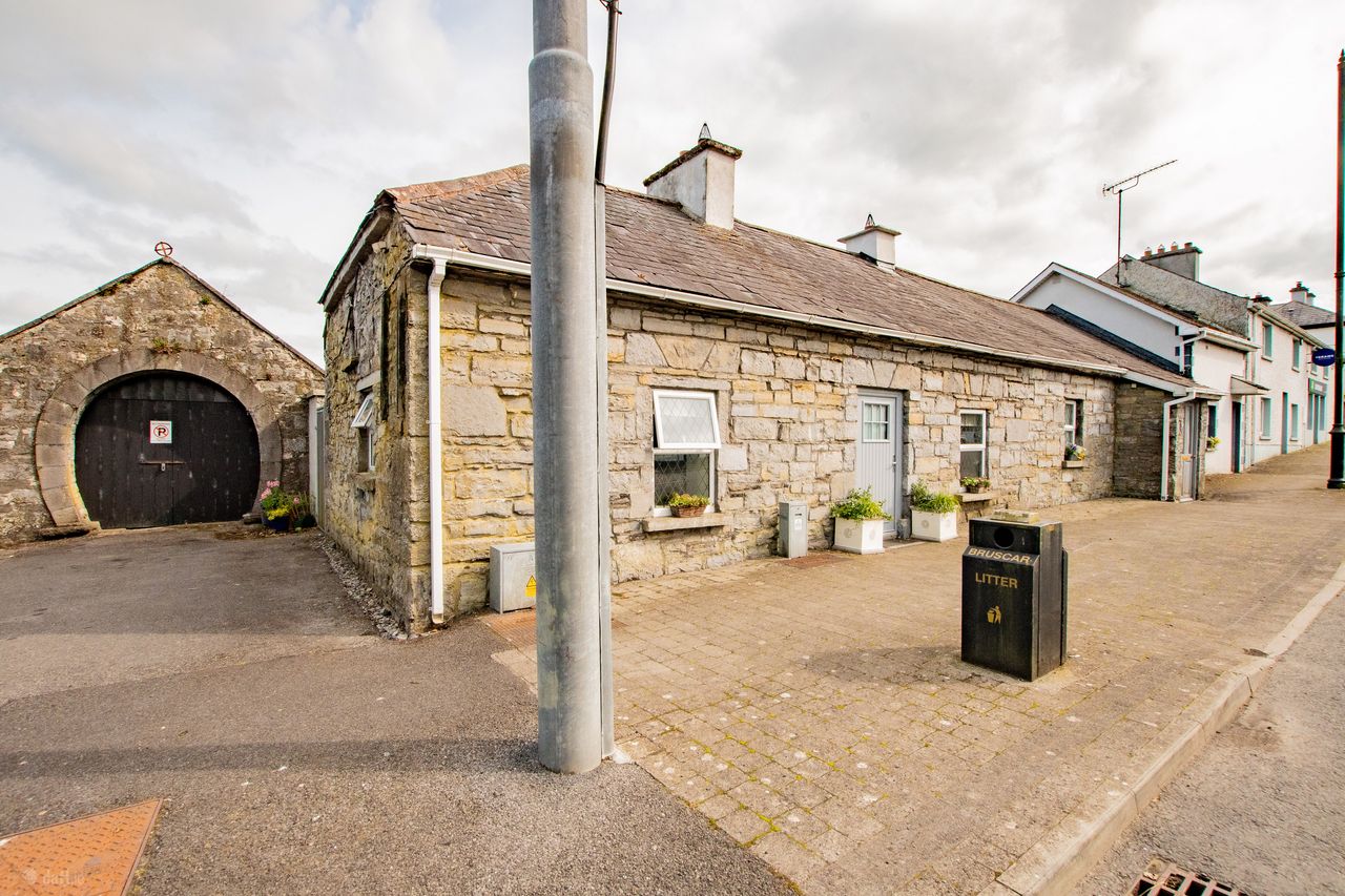 Main Street, Multyfarnham, Co. Westmeath