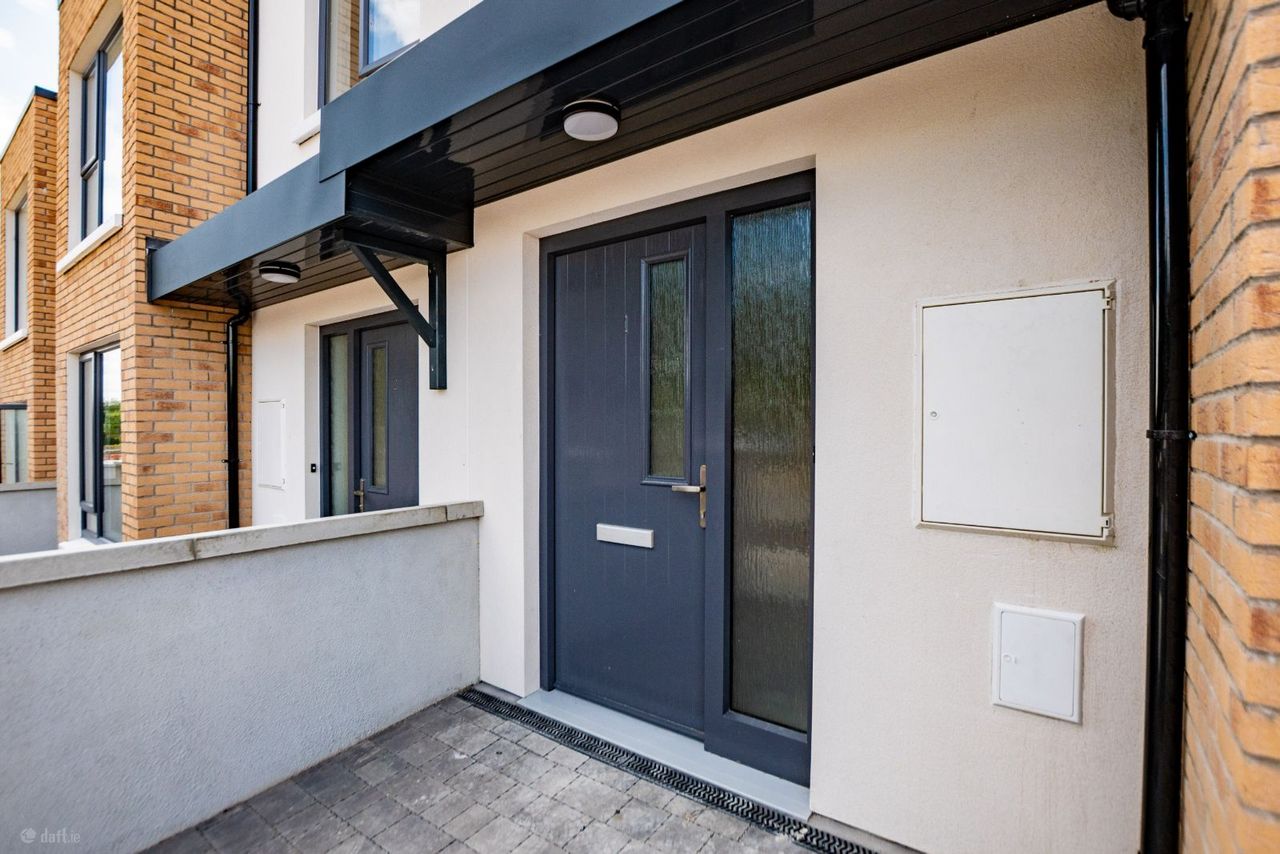 3 Bed End Terrace, White Linen Avenue, Longford Town, Co. Longford