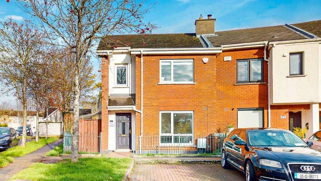 349 Castlecurragh Heath, Mulhuddart, Dublin 15 - End-of-terrace house