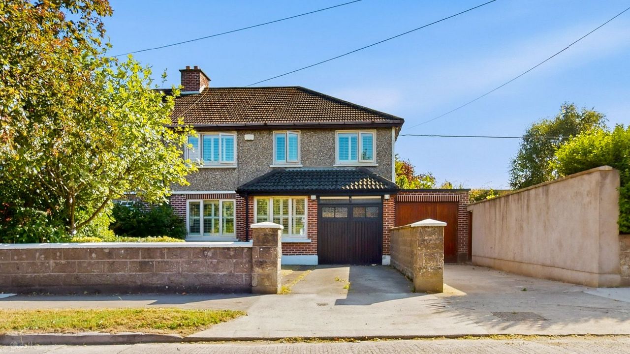 7 Cedarwood Avenue, Glasnevin, Dublin 11 - Semi-detached house