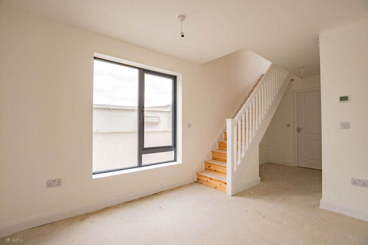 2 Bed End Terrace, White Linen Avenue, Longford Town, Co. Longford