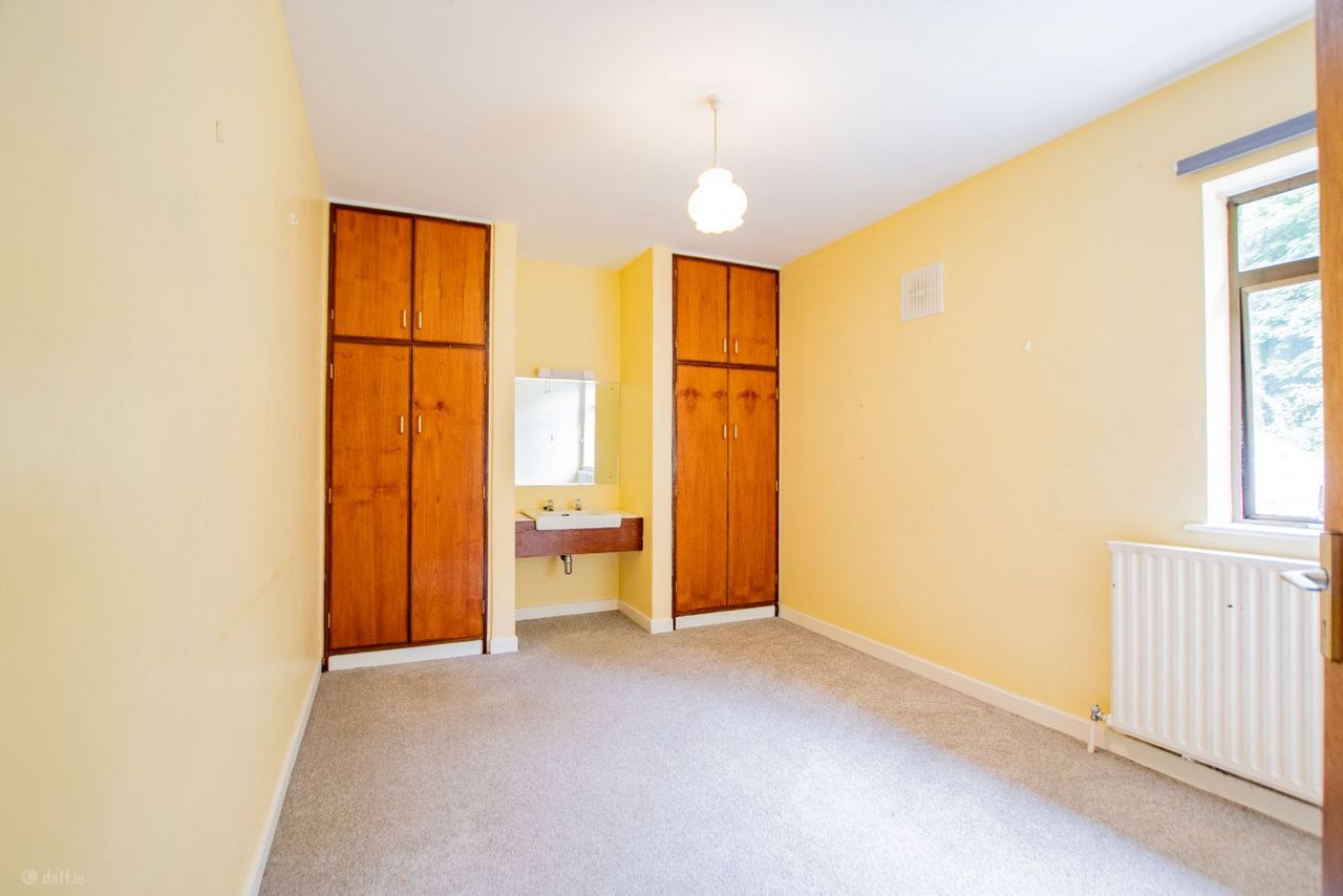 Moate Road, Ballymore, Co. Westmeath