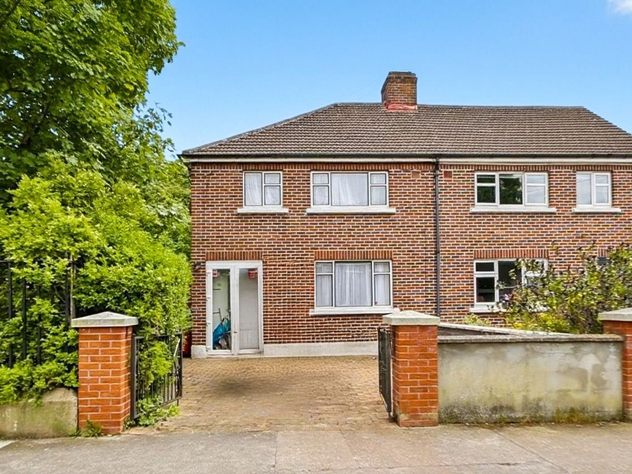48 Saint Brigid'S Drive, Dublin 5 - Semi-detached house