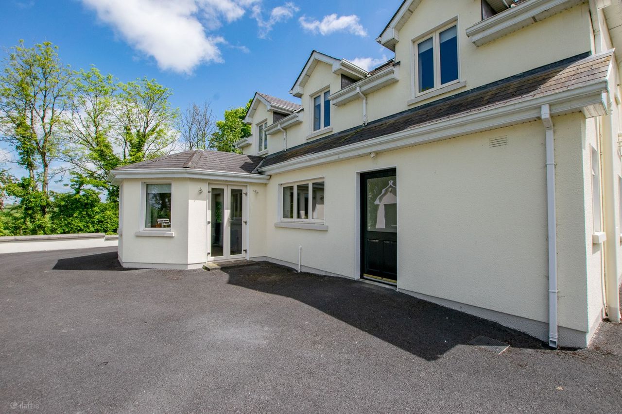 Altan, Coolnahay, Slanemore, Monroe, Co. Westmeath