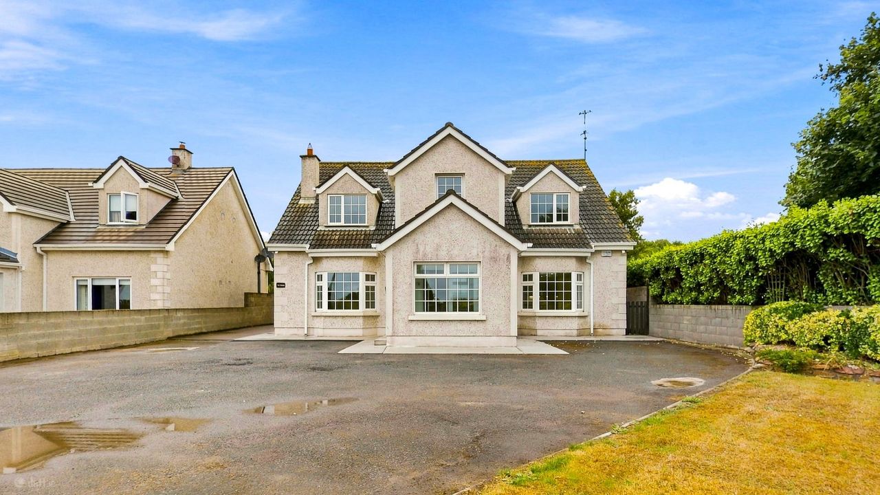 The Haven, South Shore Road, Rush, Co. Dublin - Detached house